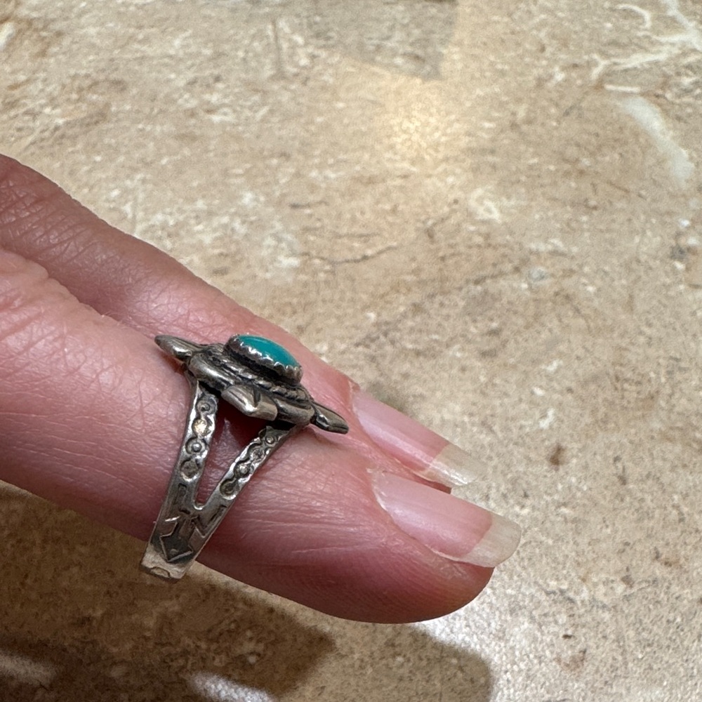 Silver Turquoise Ring - Picture 10 of 13
